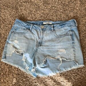 Denim Blue Refuge Distressed Women Shorts size 10